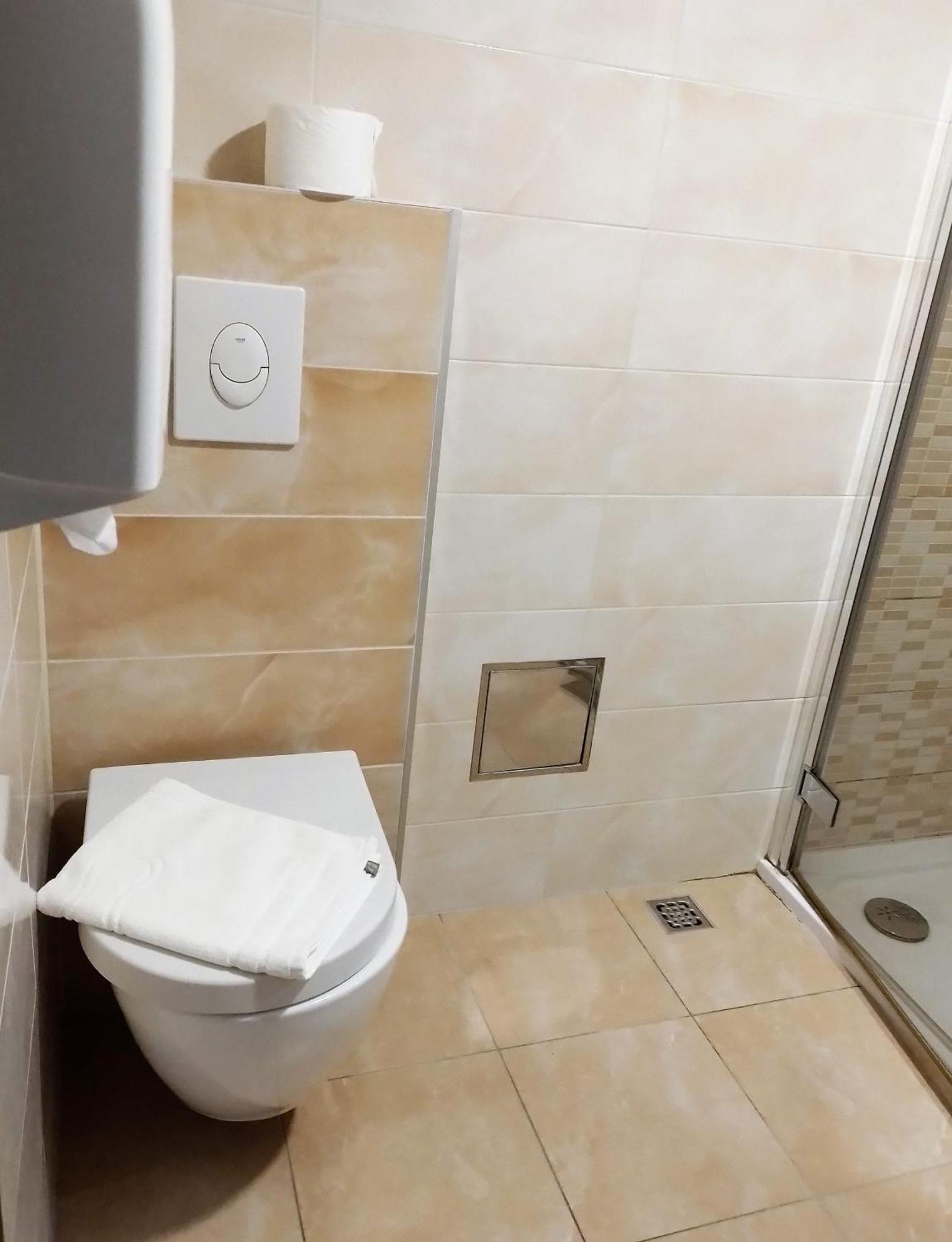 Bozikovina Beach Rooms Podstrana Bagian luar foto